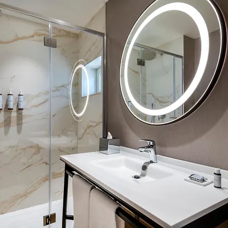 Hotel Ac By Marriott Clodio