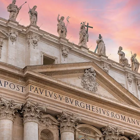 فندق كلوديو 4*